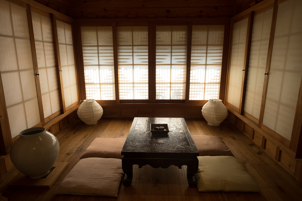 Traditional Korean 'hanok' housing, Seoul.