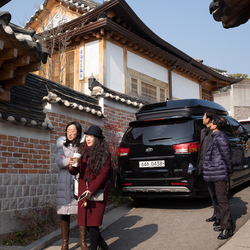 Traditional Korean 'hanok' housing, Seoul.