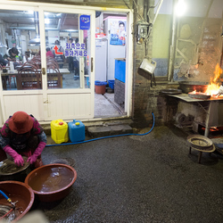 A grilled fish restaurant, in Sokcho. We ate here on the second night, with the full party.