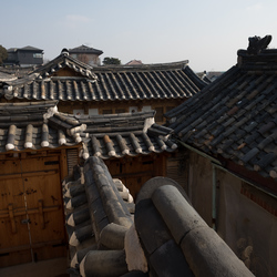 Traditional Korean 'hanok' housing, Seoul.