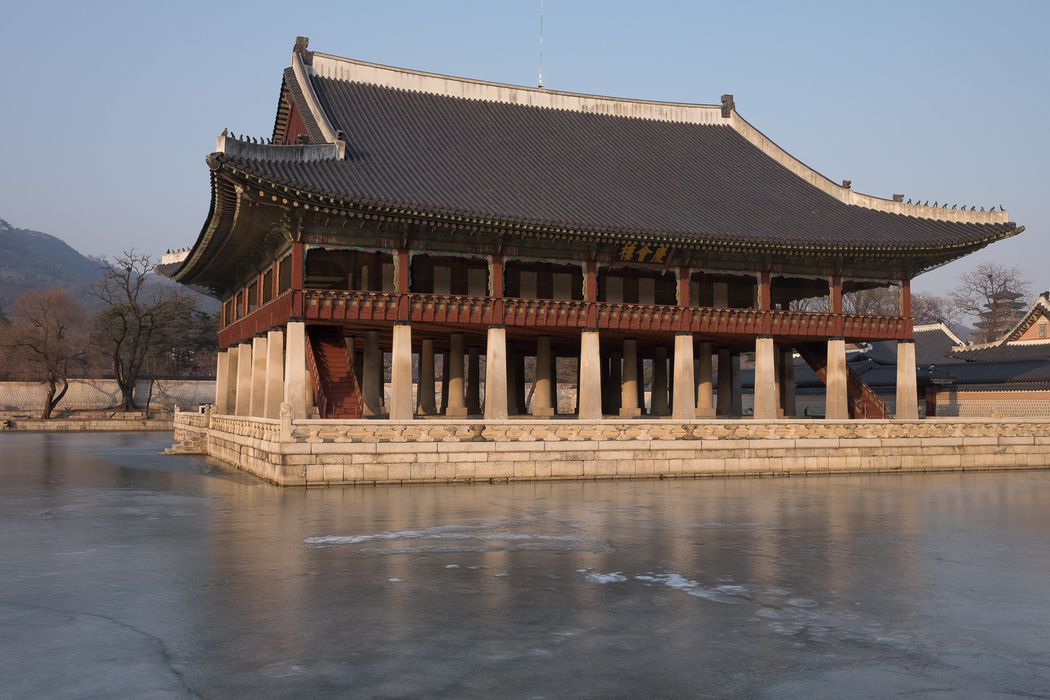 Gyeonghoeru Pavilion, Gyeongbokgung palace, Seoul.